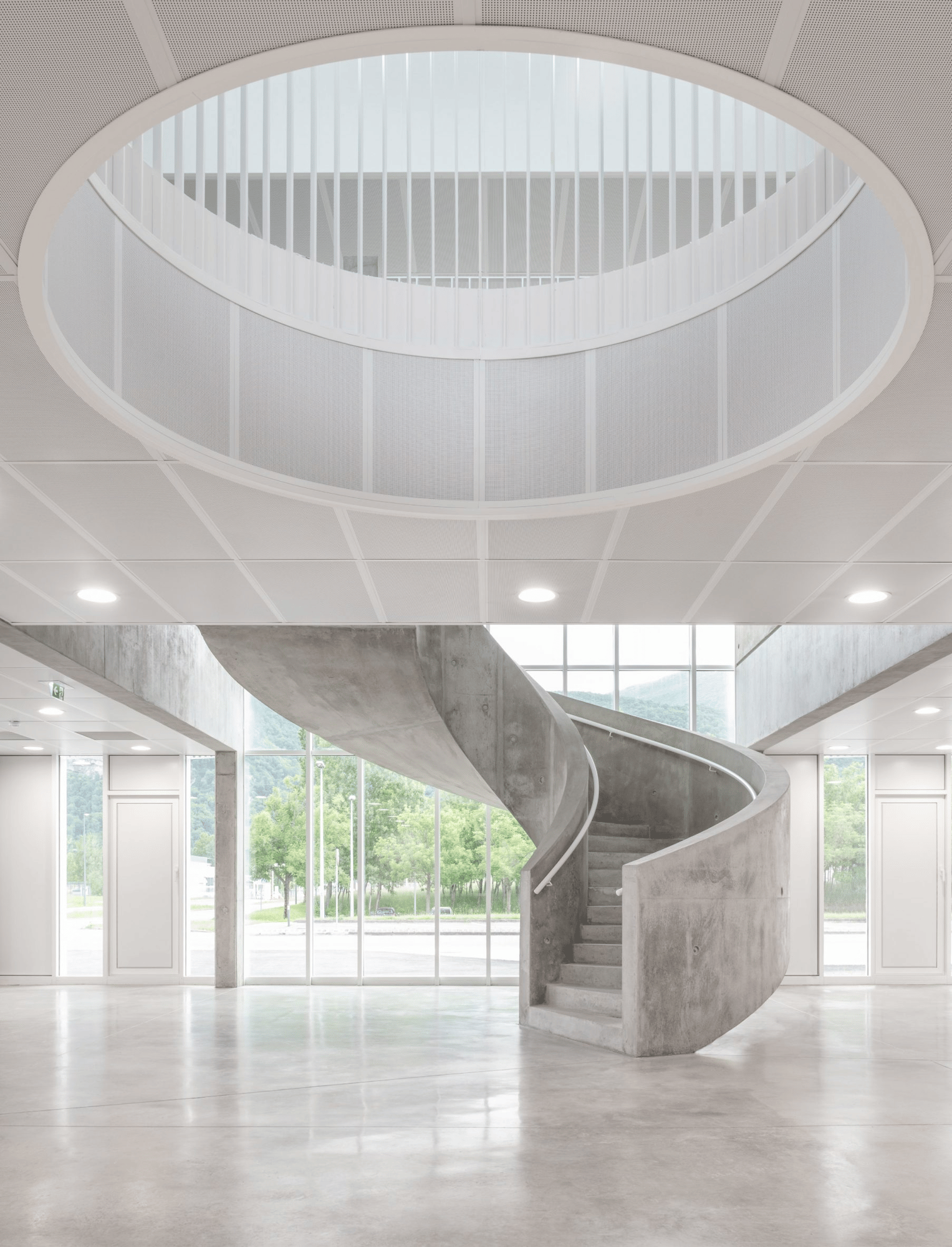 levitt-bernstein-tkmt-architects-neutron-research-centre-france-architecture_dezeen_2364_col_12-scaled